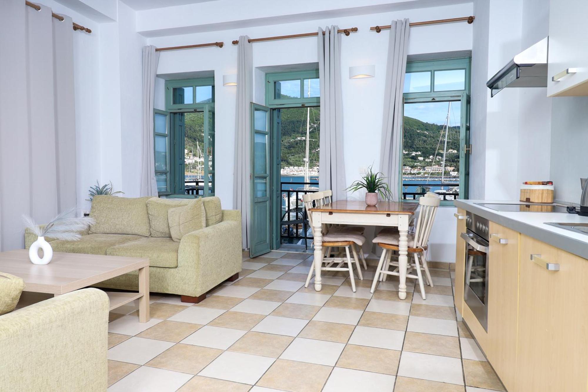 Faros Coastal Apartments سكوبيلوس تاون المظهر الخارجي الصورة
